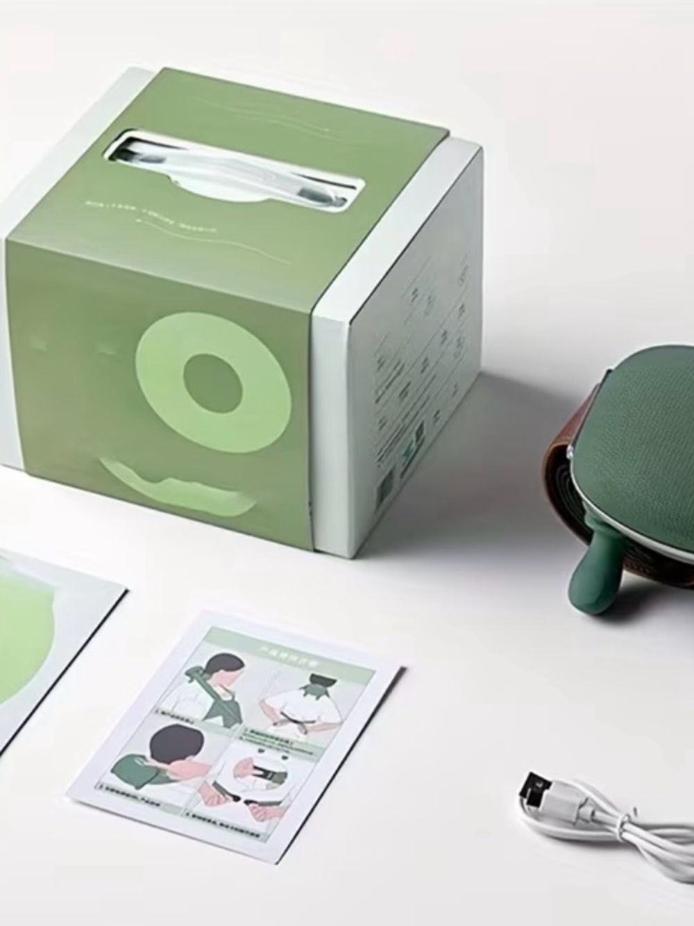 Bionic neck and shoulder massager with heat